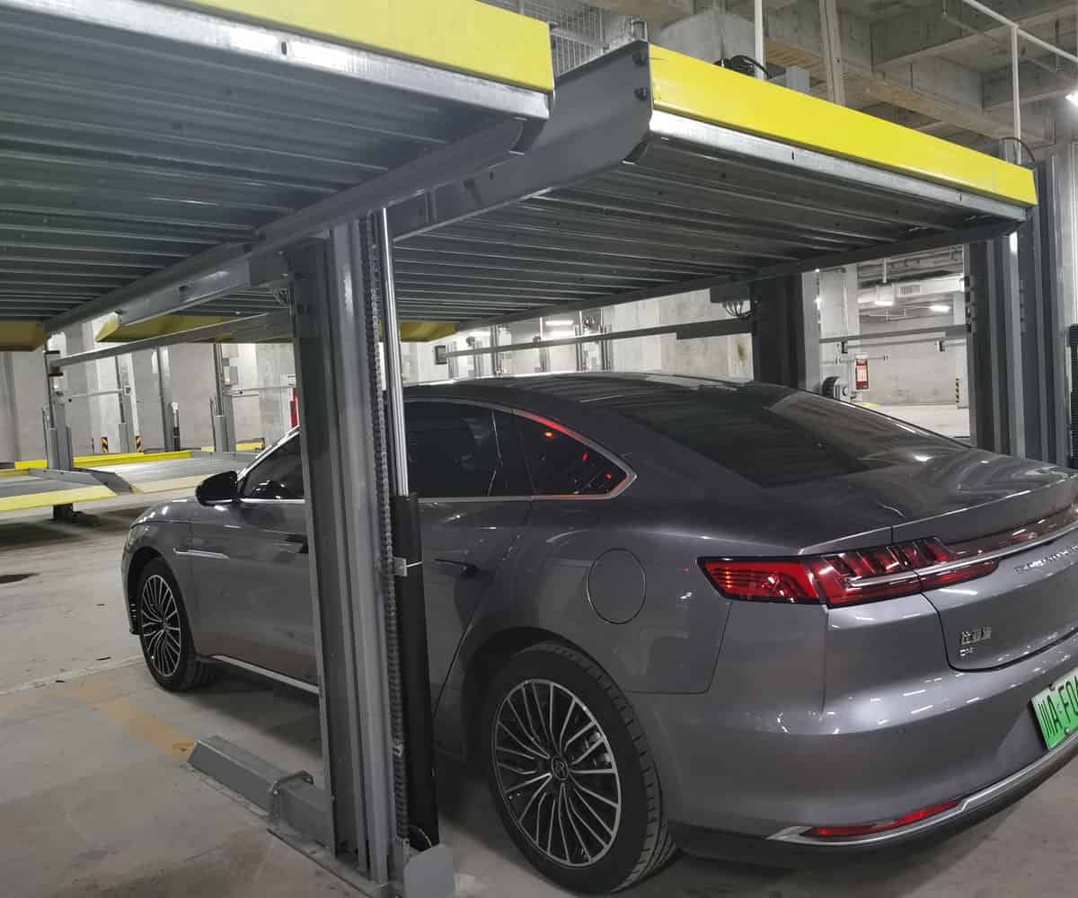和政雙層升降平移式停車位短租