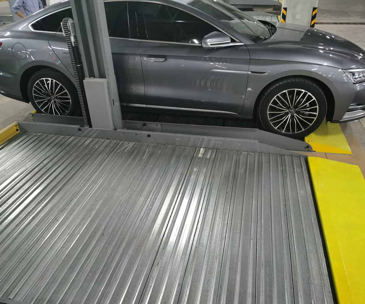 成縣兩柱簡易式機械式立體停車設(shè)備維保